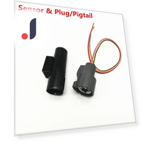 Outer Air Temperature Sensor & Plug/Pigtail — Ambient Temperature, Skyfree