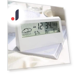 Digital Alarm Clock with Smart Night Light — Alarms & Clocks, Daily necessities-V