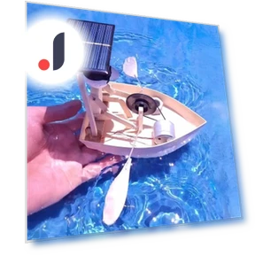 Solar Powered DIY Wooden Rowing Robot Toy Set — Solar Power, Sports Accessory