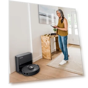 Ultra Robot Vacuum with Matrix Clean, Precision Mapping, 30-Day Capacity Self Empty Base — Smart Cleaning Robots, Shark