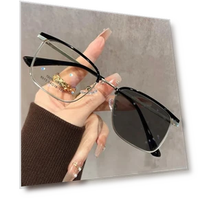 Smart Street Glasses for Myopia with Color Change — Smart Glasses, Exquisite glasses