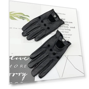 Winter Leather Gloves with Fleece Lining and Touchscreen Compatibility — Gloves, Millioner