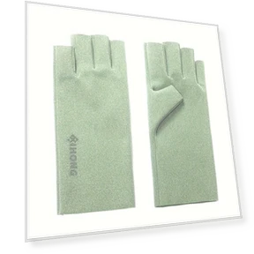 Cold-resistant self-heating gloves — Gloves, E-homekit