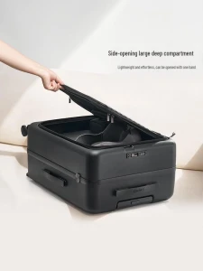 Smooth Sailing Smart Lock Luggage — Smart Luggage, OIWAS