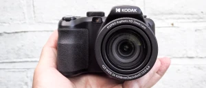 Astro Zoom Digital Camera Bundle, KODAK