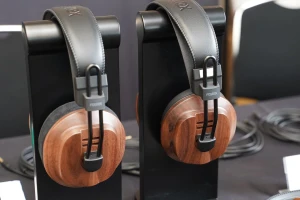 Premium Mahogany Semi-Open RP Headphones, Fostex