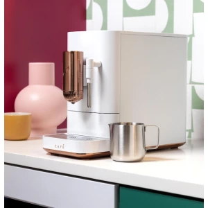 Automatic Espresso Machine & Milk Frother with Built-In & Adjustable Grinder — Coffee Maker, Café