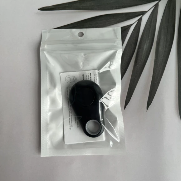 Bluetooth Anti-Loss Device — Item Locators, GigaFactory