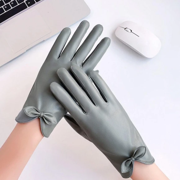 Warm Touchscreen Leather Gloves — Gloves, Freedom Outdoors