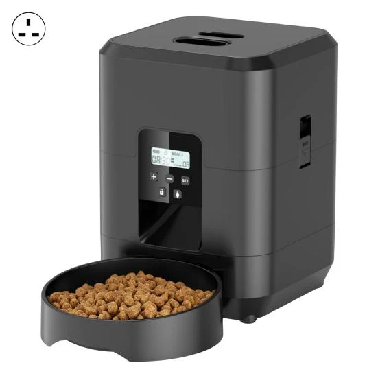 Automatic Pet Feeder — Foam, Pet park