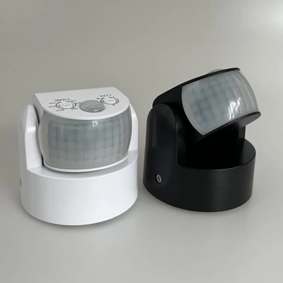 Adjustable Bidirectional Infrared Wall Switch Sensor with Dual Probe — DATs, GadgetGrip