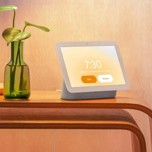 Smart Display with Touchscreen and Speaker — Streaming Devices, Google