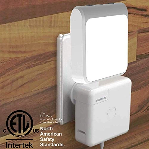Plug-in LED Night Light with Auto Dusk to Dawn Sensor, Adjustable Brightness and Color — Night Lights, Solatec