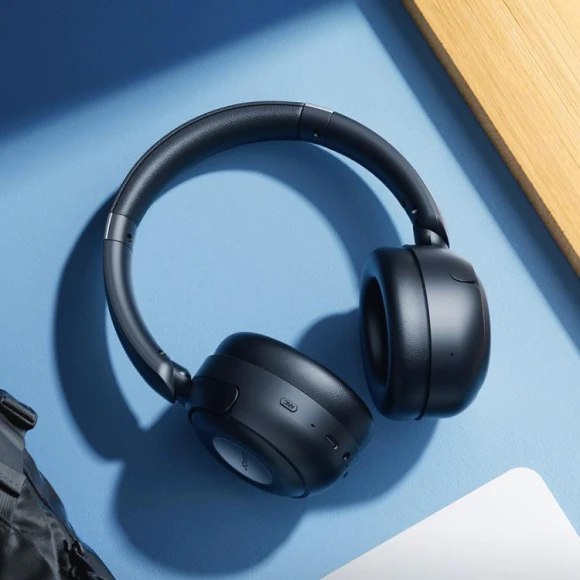 Hybrid Active Noise Reduction Bluetooth Earphone — Wireless Earbuds, JOYROOM