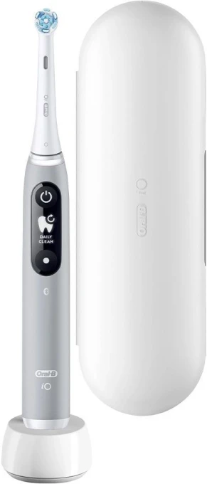 Electric toothbrush with 4 brush heads — Electric Toothbrush, Oral-B
