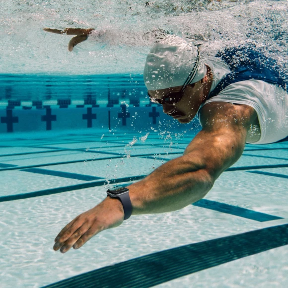 46 mm Smartwatch — Smart Watch, Apple
