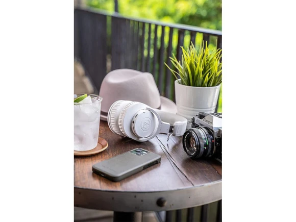 Wireless over-ear headphones — Wireless Earbuds, Audio Technica