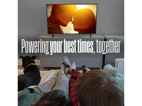 32' Class QLED Smart Roku TV — Smart TV, Westinghouse