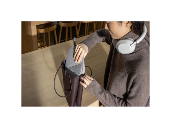 Over-ear headphones — Wireless Earbuds, Sony