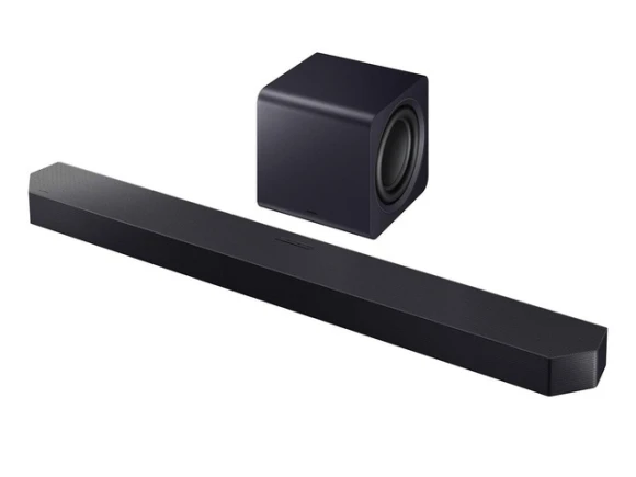 55-inch TV and soundbar bundle — Smart TV, Samsung