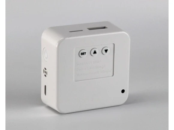 PM2.5 Air-Quality Monitor and Temperature/Humidity Meter — Air Quality Monitor, SNDWAY