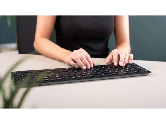 Wireless Keyboard — Bluetooth Keyboard, Cherry