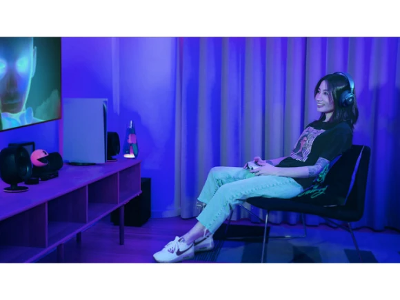 Arctis Nova 5P Wireless Gaming Headset — Wireless Earbuds, SteelSeries
