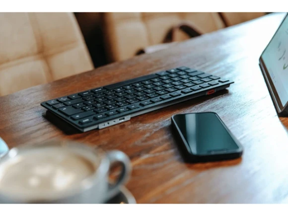 Wireless Keyboard — Bluetooth Keyboard, Cherry