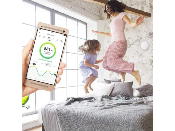 Indoor Air Monitor Wave Plus — Radon Detector, Airthings