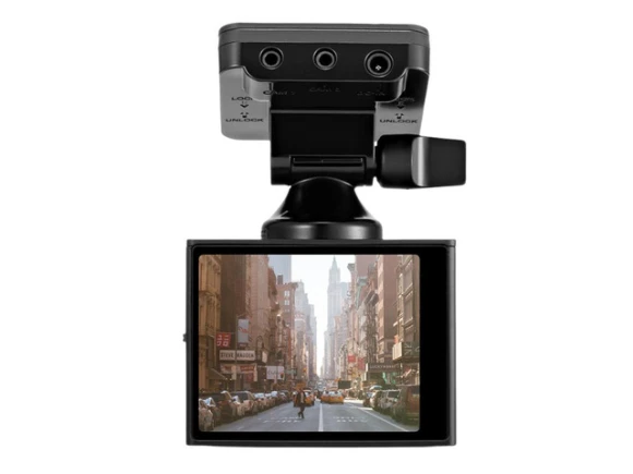 3-Channel 2K QHD Dash Camera — Dash Cam, Momento