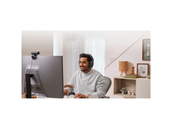 Zone Vibe Wireless Headset, Graphite, UC Version — Wireless Earbuds, Logitech