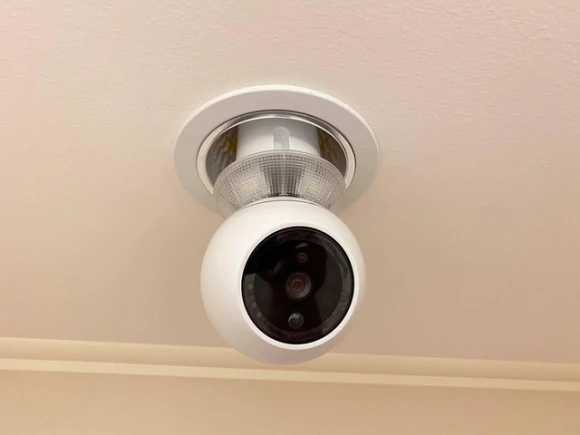 Indoor Lightbulb Security Camera — Security Camera, Amaryllo