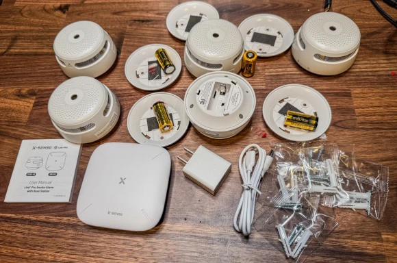 Smart Smoke Detectors with Base Station, X-Sense