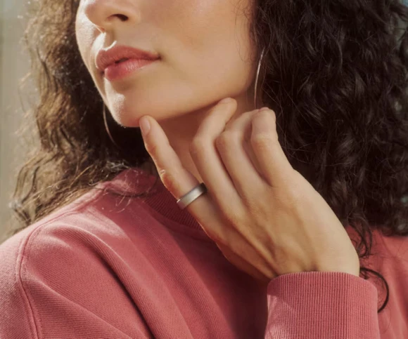 Smart Ring, Matte Silver, Size 09 (19) — Smart Ring, Oura