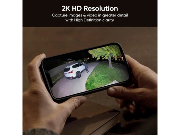 Outdoor Security Floodlight Camera v2 — Security Camera, Wyze