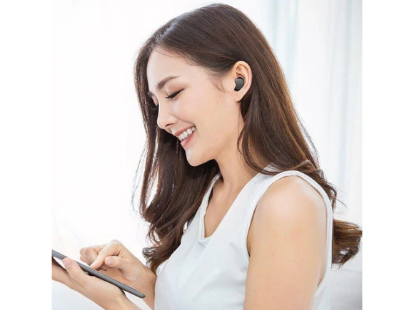White Wireless Earbuds — Wireless Earbuds, Gemdeck