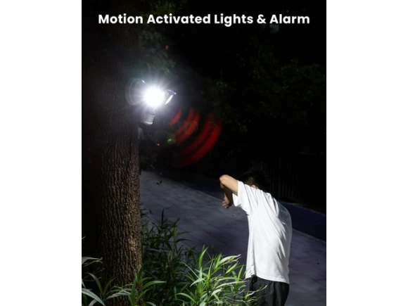 Outdoor Floodlight Security Camera — Security Camera, iegeek