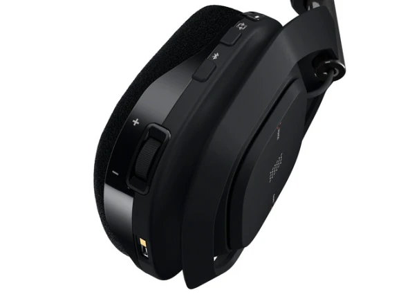Wireless gaming headset with base station — Wireless Earbuds, Logitech
