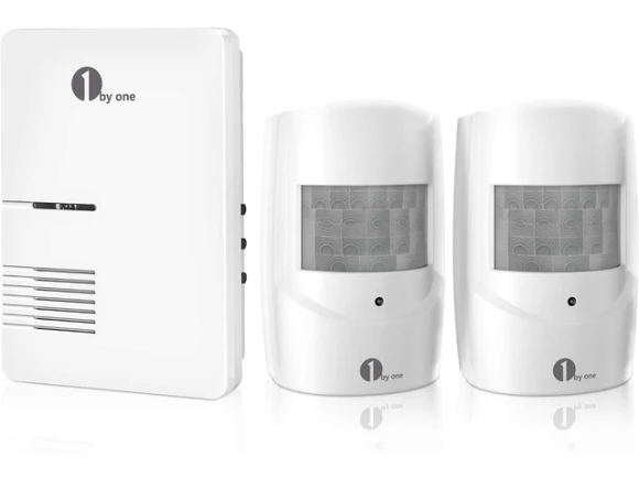 Driveway alarm with 2 PIR detectors and plug-in receiver — Motion Sensor, 1byone