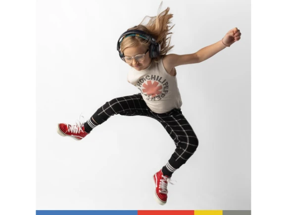 Over-ear wireless headphones — Wireless Earbuds, Generic Logic, Inc.