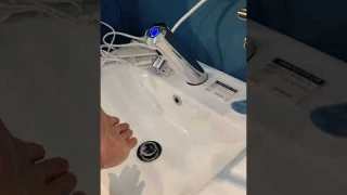 Sensor Tap With Lighting Feature & Good Sensor Range