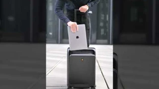 Perfect Travel Gear for Business! 💼 Road Runner Carry-On + Laptop Ready! #level8luggage