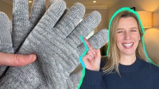 Moshi Gloves Provide RELIABLE Warmth For Smartphone Users