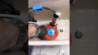 How to Install Fluidmaster Super Flapper - #shorts #homerepairtutor