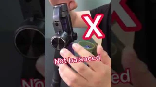 Gimbal 3 axis stabilizer phone - balance