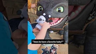 Does Toothless Have a Favorite Night Light?! 😅