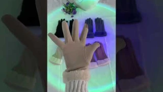 Elegant Minimalist Touchscreen Gloves | #OOTD #outfitideas #fok #warm