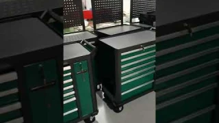 Our new tool cabinet and trolley in the sample room at glance