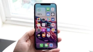 iPhone XS Max In 2026! (Still Worth It?) (Review)