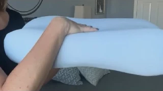 SKG P3E Cervical Neck Pillow for Pain Relief, 3 Layer Ergonomic Neck Pillow Review